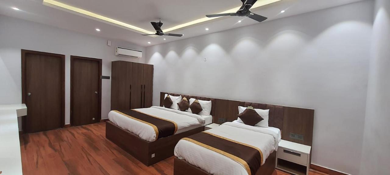 Hotel Citrus Lucknow Eksteriør bilde